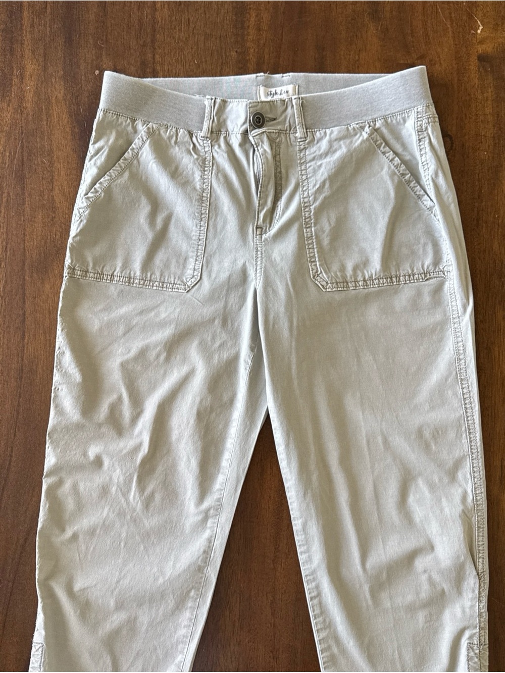 Style & Co Light Green Khaki Cropped Pants Capri Womens 6 Outdoor Gorpcore